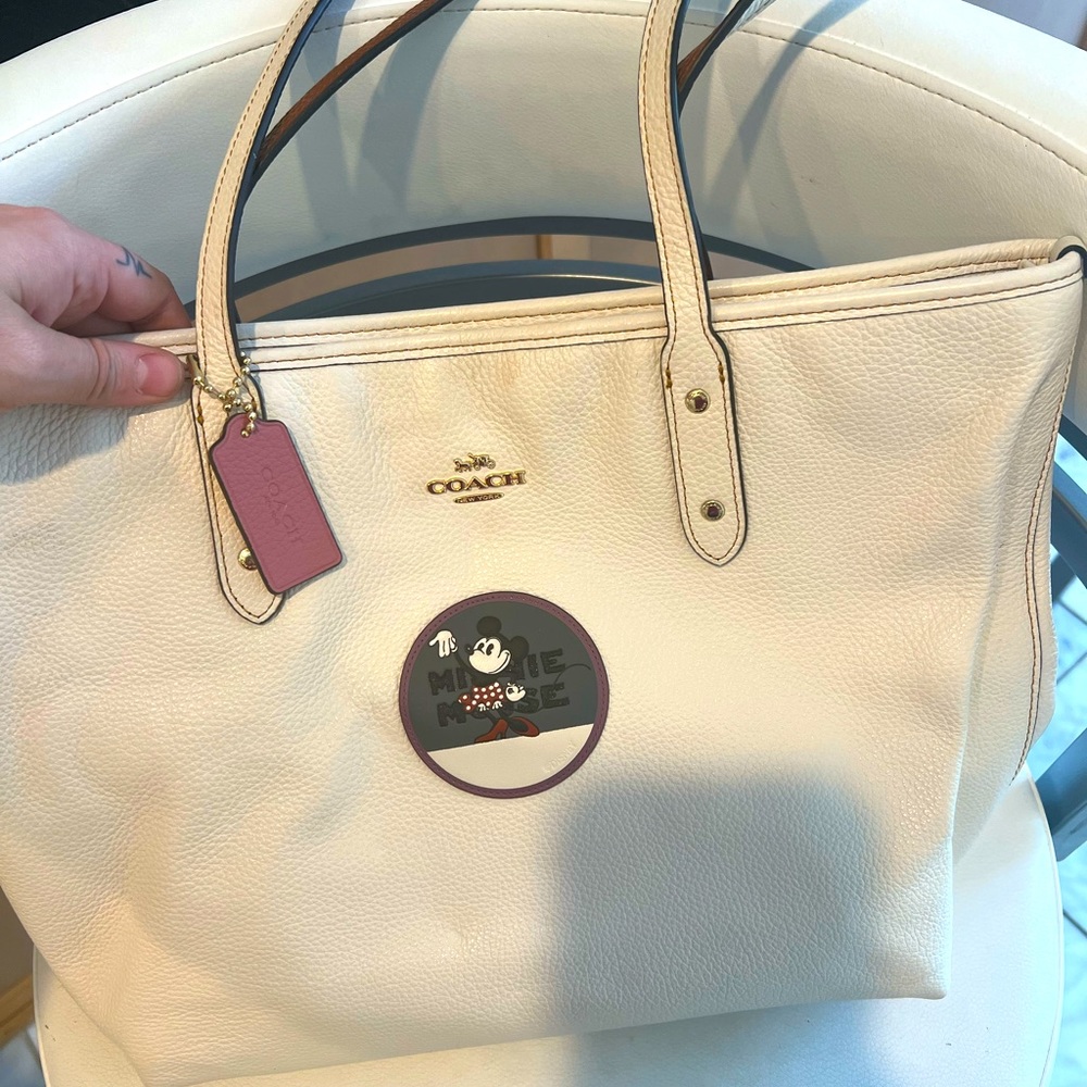 Yes I do have the entire Mickey coach collection message me if you’re interested